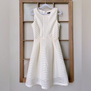 NWT Tahari Eliza Fit & Flare Dress - Ivory - Size 4